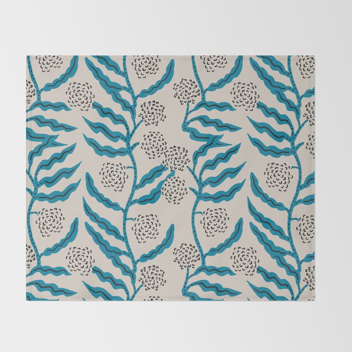 LA VILLE VINE BLUE Throw Blanket Gallery Image 2