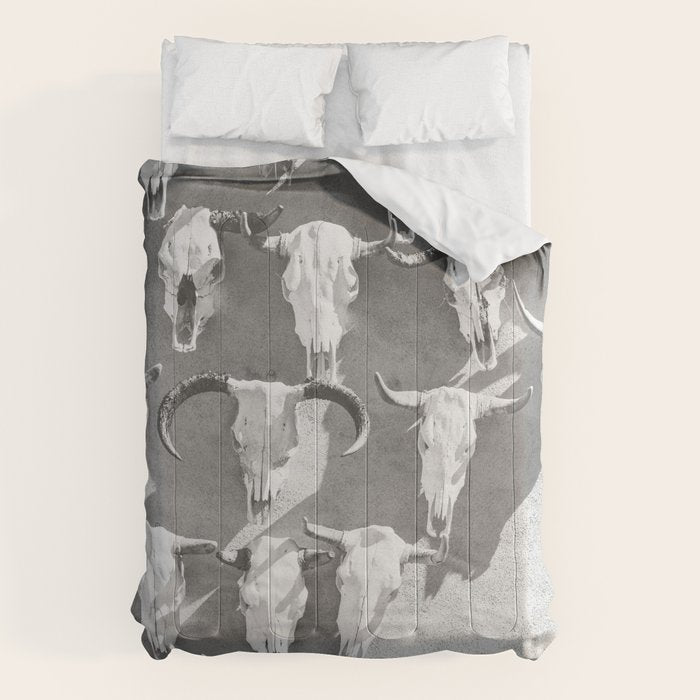 Cow Skulls - West Texas Black and White Photography Comforter Gallery Image 6