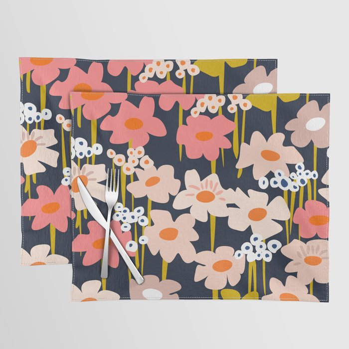 Groovy Flowers retro pattern Placemat Gallery Image 1