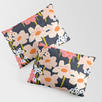 Groovy Flowers retro pattern Pillow Sham Gallery Image 3