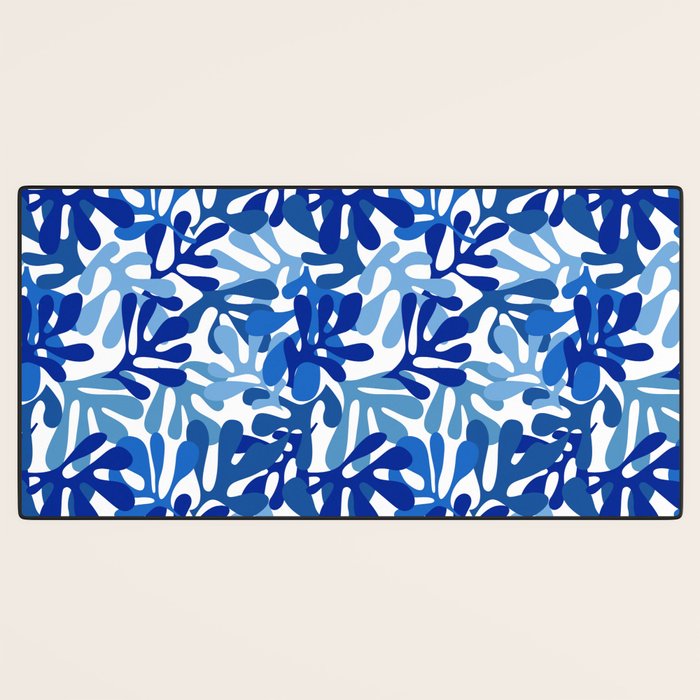 Abstract organic plant leaf shape pattern Desk Mat Gallery Image 3