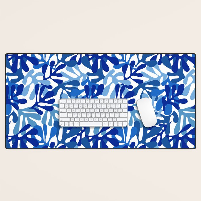 Abstract organic plant leaf shape pattern Desk Mat Gallery Image 1