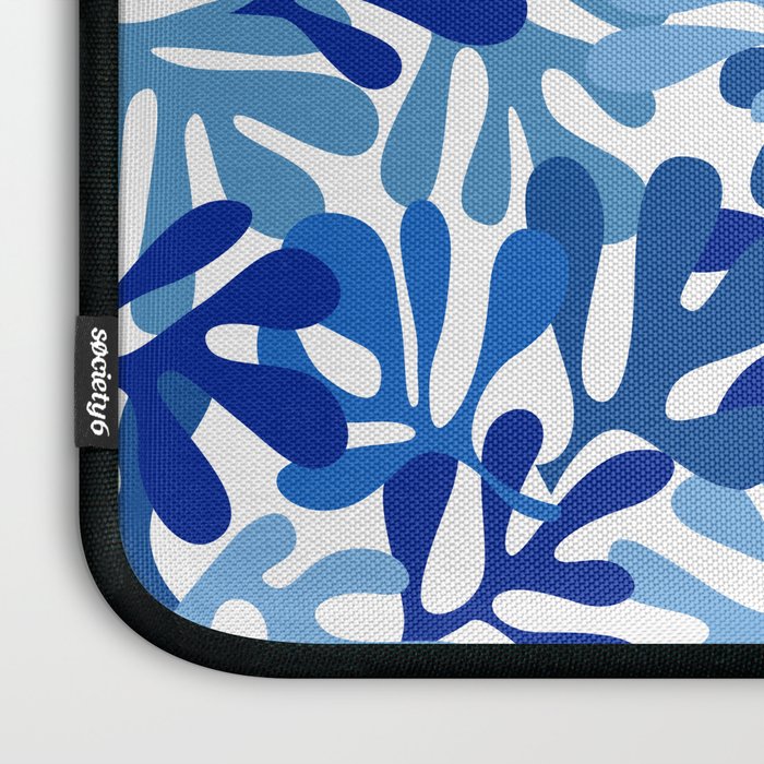 Abstract organic plant leaf shape pattern Laptop Sleeve Gallery Image 3