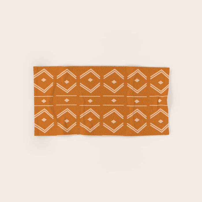 Lines in Butterscotch Bath Towel Gallery Image 1