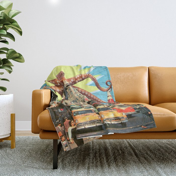 Attack of the Octopus Throw Blanket Gallery Image 1