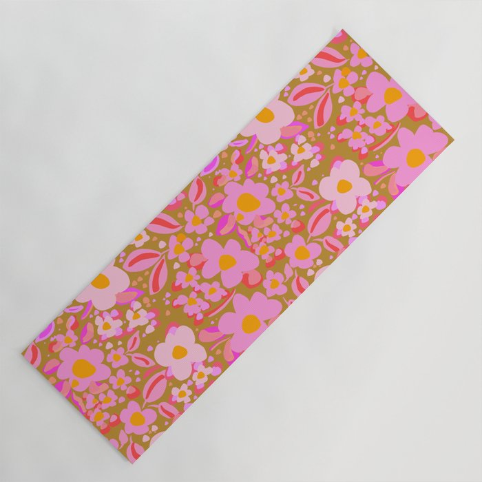 Retro vintage pink daisies pattern  Yoga Mat Gallery Image 1