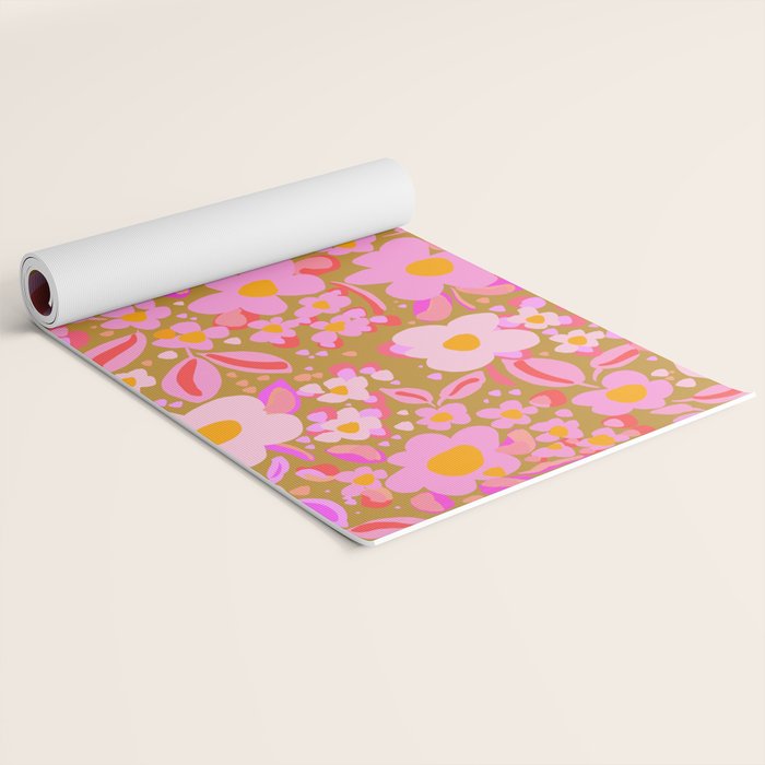 Retro vintage pink daisies pattern  Yoga Mat Gallery Image 2