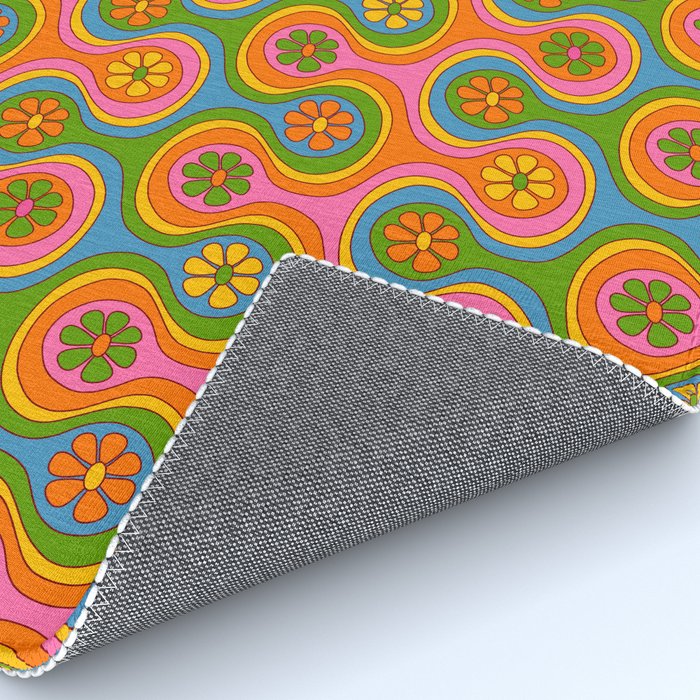 Groovy 60s Midcentury Modern Flower Pattern Rug Gallery Image 4