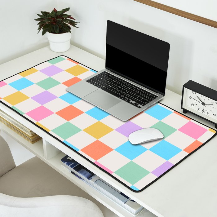 Pastel Checkered Pattern Desk Mat Gallery Image 2