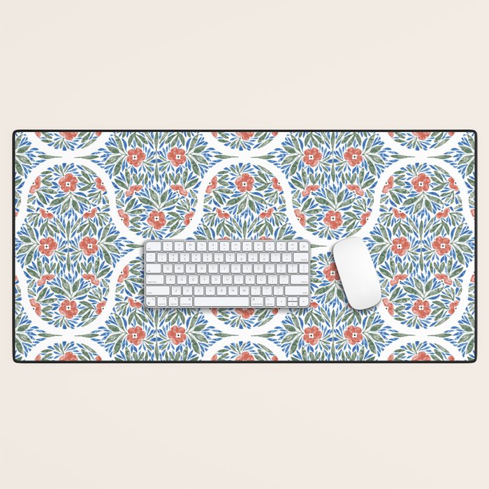 Nature Bouquet Charm Desk Mat Gallery Image 1