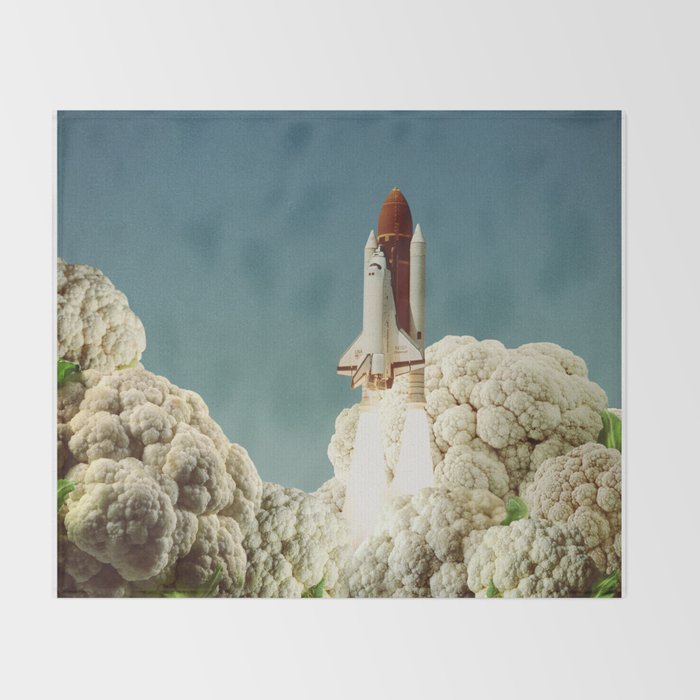 Houston we have cauliflower - Rocket take-off Throw Blanket Gallery Image 2