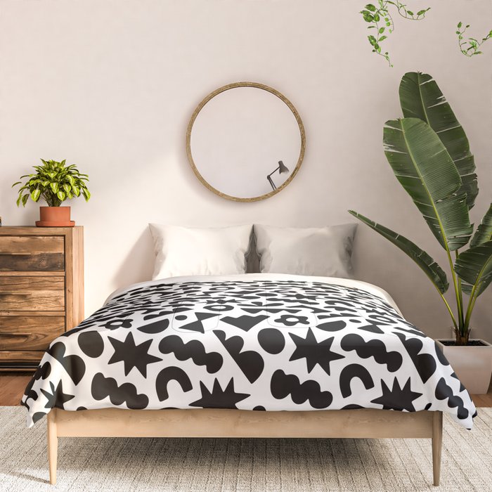 Abstract organic black and white shape pattern Comforter Gallery Image 3
