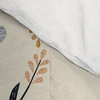 Ode to the Bumblebee (in cream) Comforter Gallery Image 4