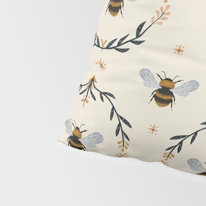 Ode to the Bumblebee (in cream) Pillow Sham Gallery Image 4
