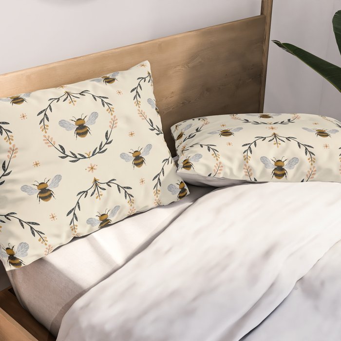 Ode to the Bumblebee (in cream) Pillow Sham Gallery Image 2