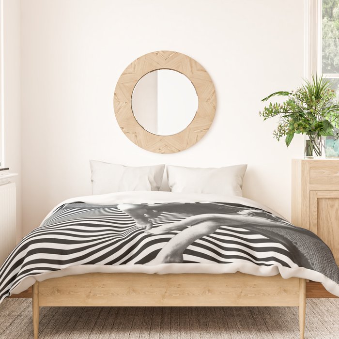 Universal BFF - Vertigo coffee chat Duvet Cover Gallery Image 3