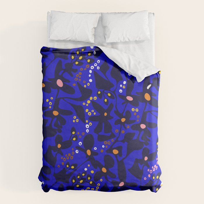 Blue home jungle: Organic shapes and flowers Duvet Cover Gallery Image 1