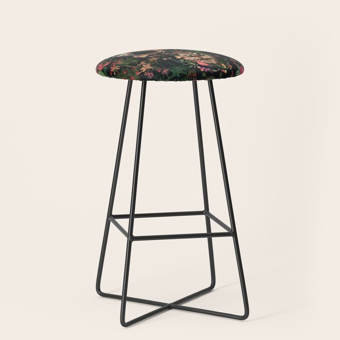Papilion Skull Stool Gallery Image 1