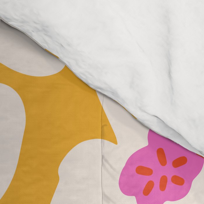 Retro Daisy - Yellow, Pink and White Comforter Gallery Image 4