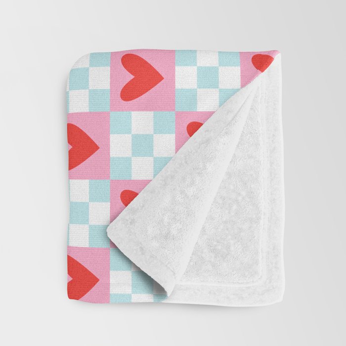 Red love heart checkered pattern Throw Blanket Gallery Image 3