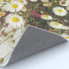 Wall of Daisies Rug Gallery Image 4