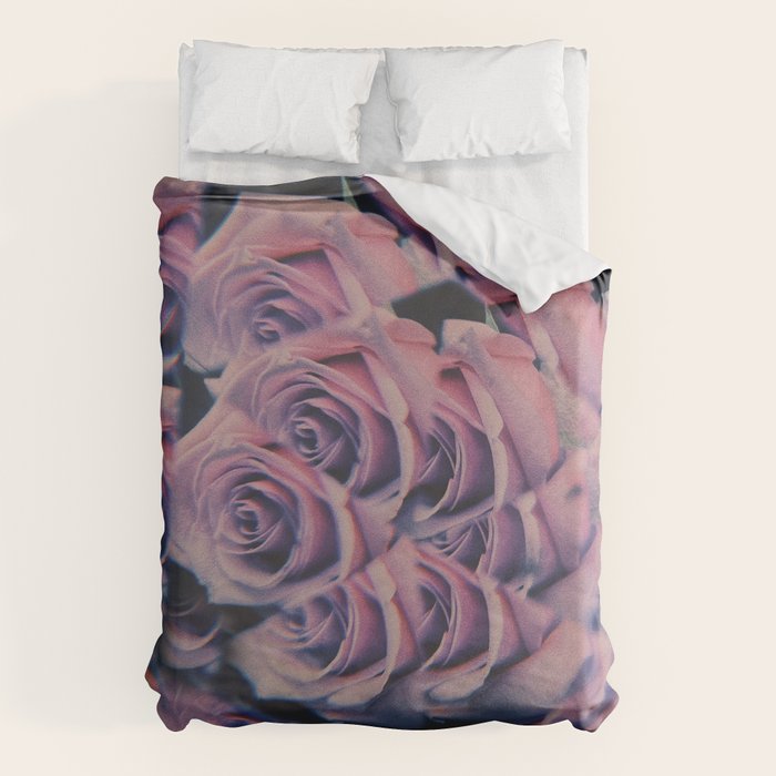 love in her eyes Duvet Cover Gallery Image 6