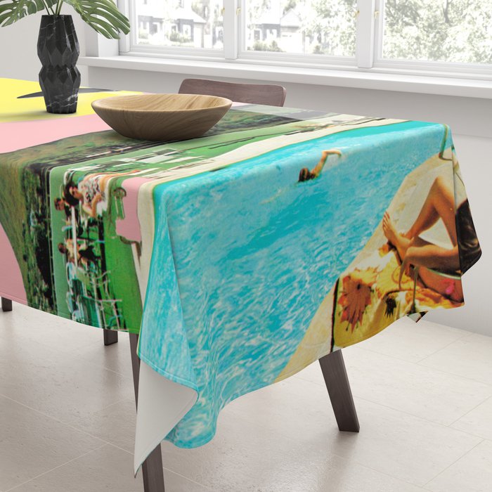 Invasion on vacation (UFO in Hawaii) Tablecloth Gallery Image 3