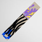 Modern Vase of Flowers Table Runner Gallery Image 3