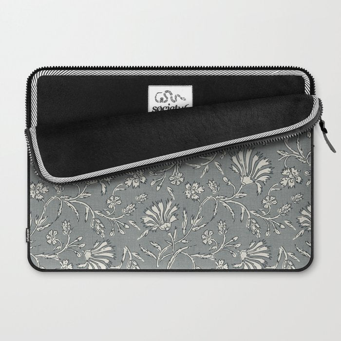 KALAMI LINEN Laptop Sleeve Gallery Image 2