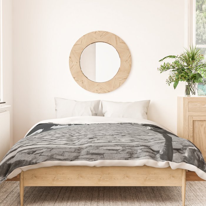 Fearless Girl and the Charging Bull Duvet Cover Gallery Image 3