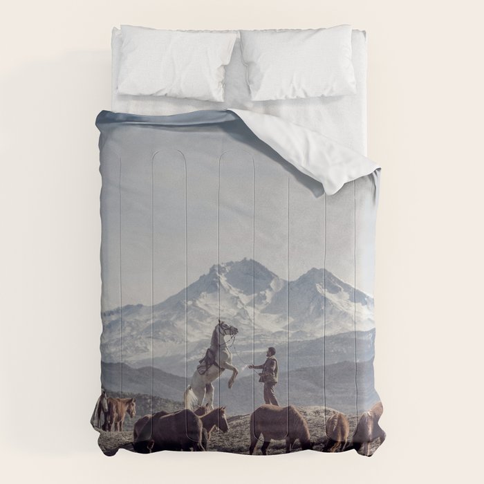 Wild Horses Comforter Gallery Image 1