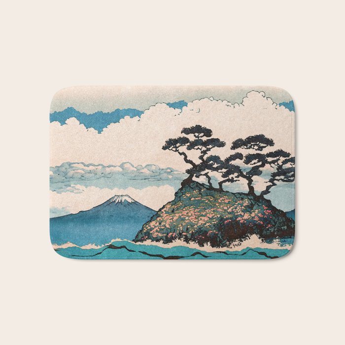 Hatoni Island Bath Mat Gallery Image 1