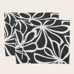 Abstract black and white flower art pattern Placemat Gallery Image 1