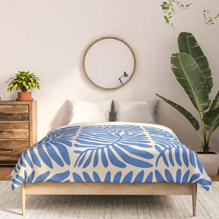 Abstract plant leaf organic shape pattern Comforter Gallery Image 3