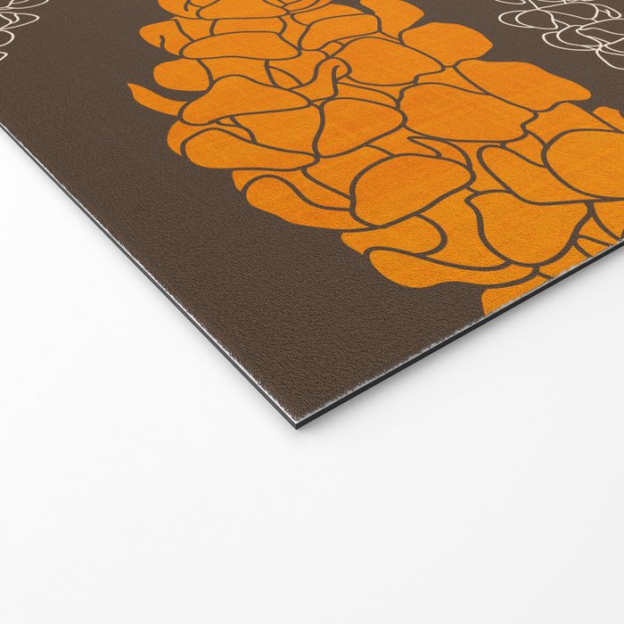 Hawaiian Puakenikeni lei on brown Welcome Mat Gallery Image 2