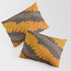 Hawaiian Puakenikeni lei on brown Pillow Sham Gallery Image 3
