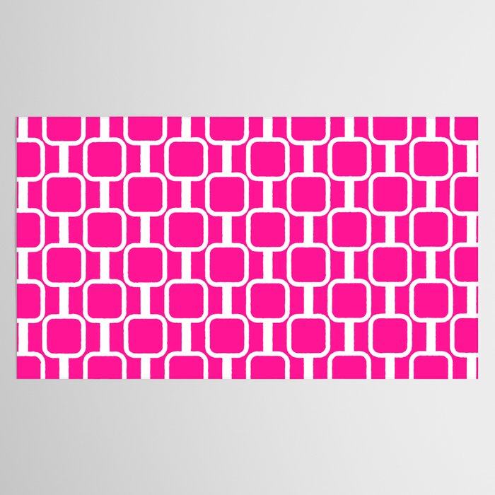 Mod Links Retro Geometric Pattern in Hot Pink and White  Tablecloth Gallery Image 2