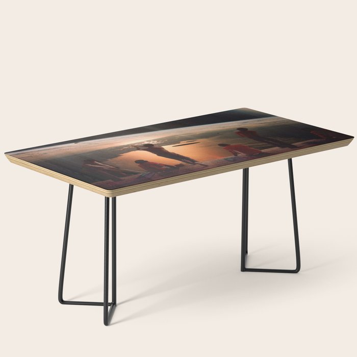 Golfers In Space Coffee Table Gallery Image 1
