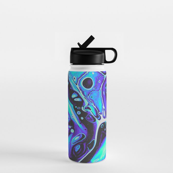 HOWL Water Bottle Gallery Image 1