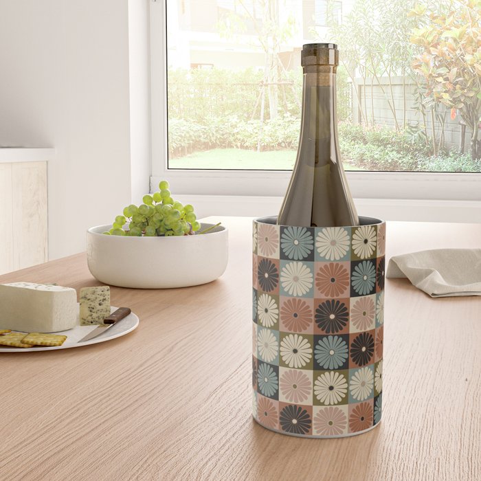Retro Flowers Check Pattern II Wine Chiller Gallery Image 4