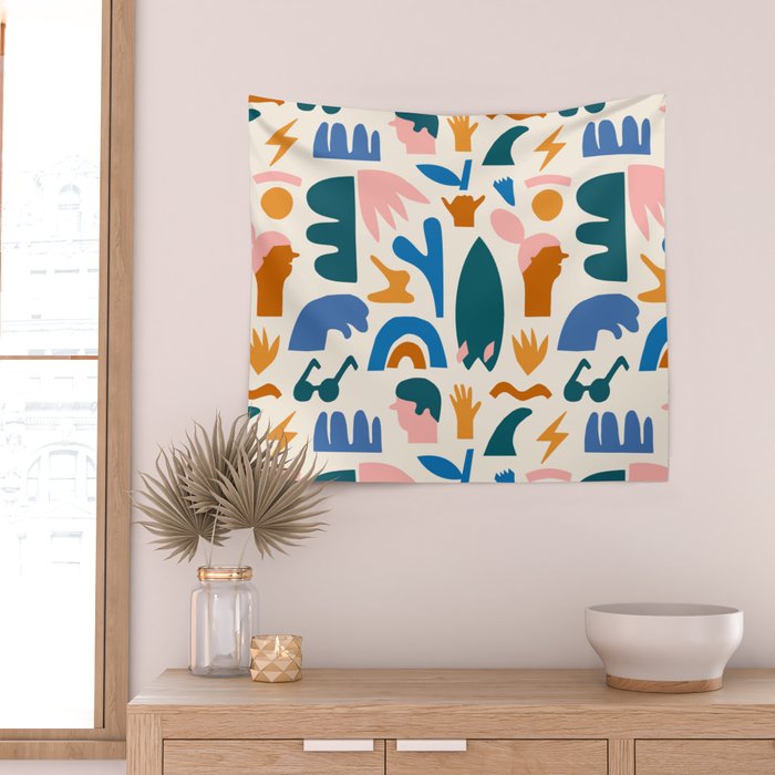 Vaya a la playa Wall Tapestry Gallery Image 2