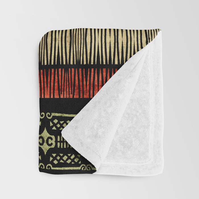 Mud Cloth Tribal Pattern 02 Throw Blanket Gallery Image 3