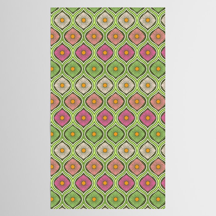 Groovy 70s Retro Mod Daisy Flowers Tablecloth Gallery Image 2
