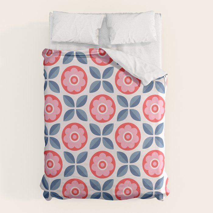 Retro Floral Seamless Pattern in Pink and Blue Duvet Cover Gallery Image 1