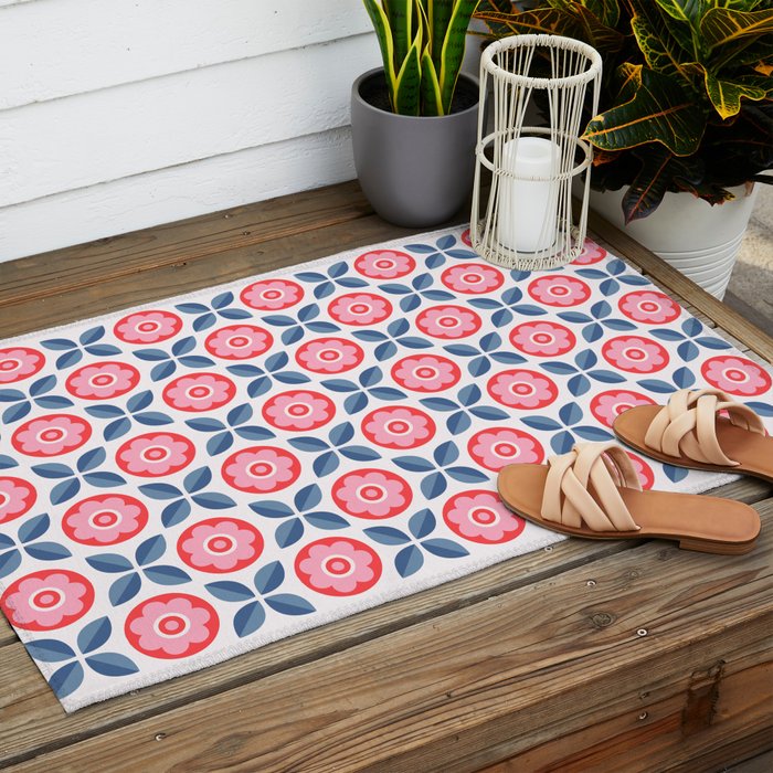 Retro Floral Seamless Pattern in Pink and Blue Outdoor Rug Gallery Image 2