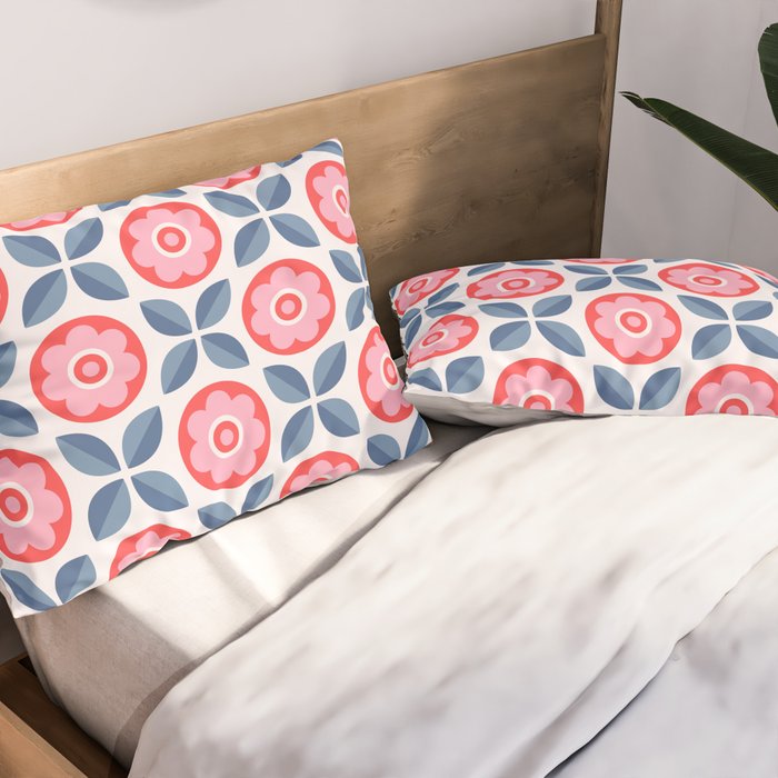 Retro Floral Seamless Pattern in Pink and Blue Pillow Sham Gallery Image 2