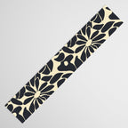 Abstract vintage flower art pattern Table Runner Gallery Image 3