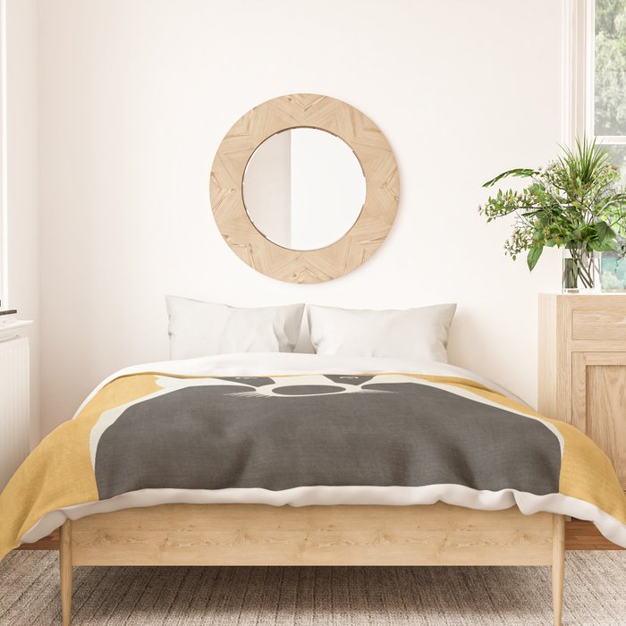 FAUNA / Badger Duvet Cover Gallery Image 3