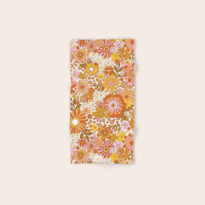 70s Floral Pattern Bath Towel Gallery Image 1