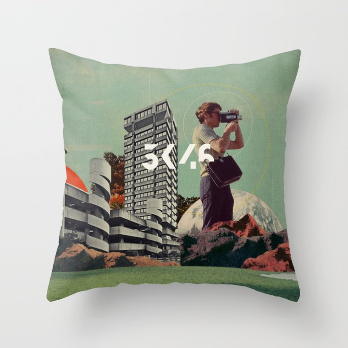 3046 Throw Pillow Gallery Image 1